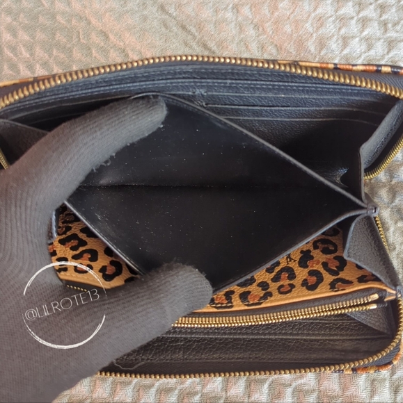 Louis Vuitton Wild At Heart Black Empreinte Zippy - Picture 12 of 17